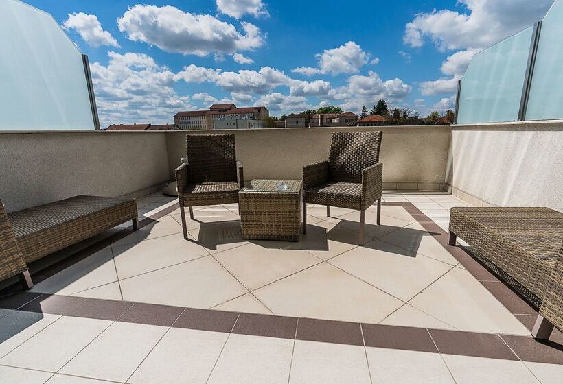 Doubletree By Hilton Hotel Oradea