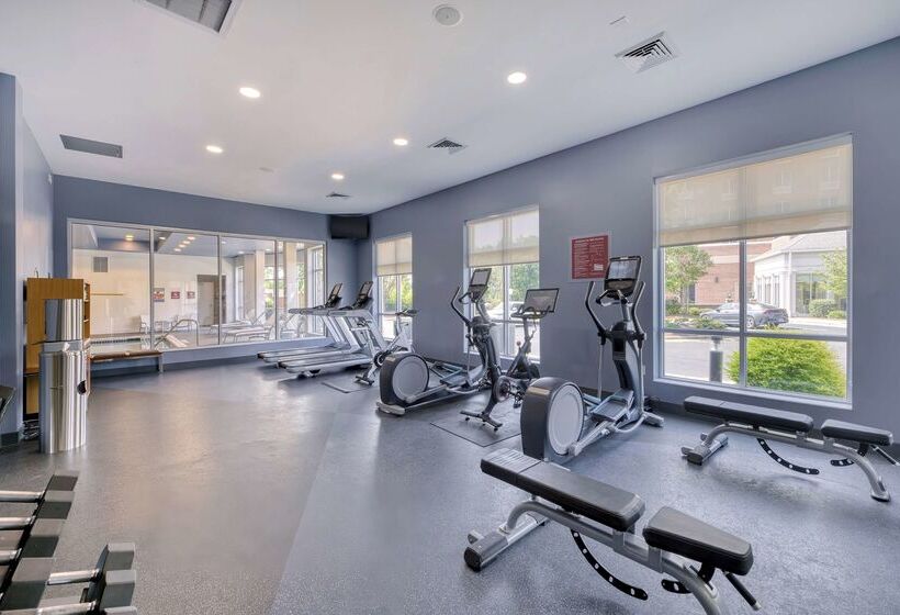 호텔 Doubletree By Hilton Raleigh Cary