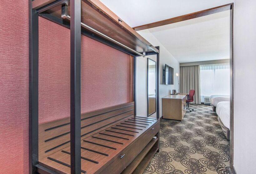 호텔 Doubletree By Hilton Raleigh Cary