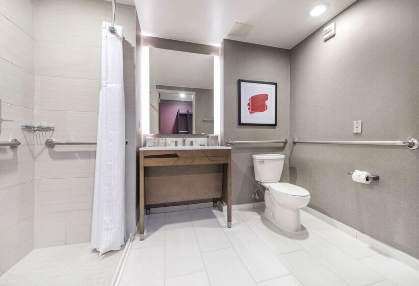 호텔 Doubletree By Hilton Raleigh Cary