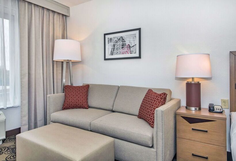 호텔 Doubletree By Hilton Raleigh Cary