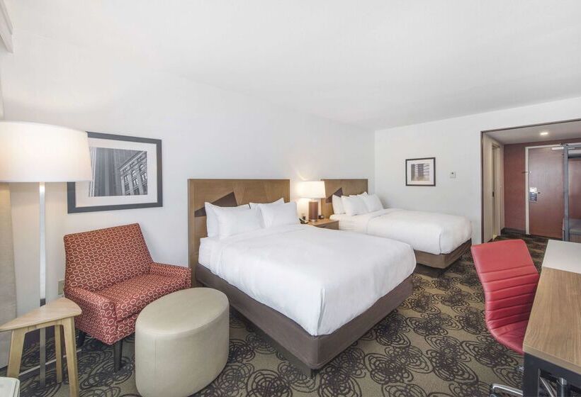 호텔 Doubletree By Hilton Raleigh Cary