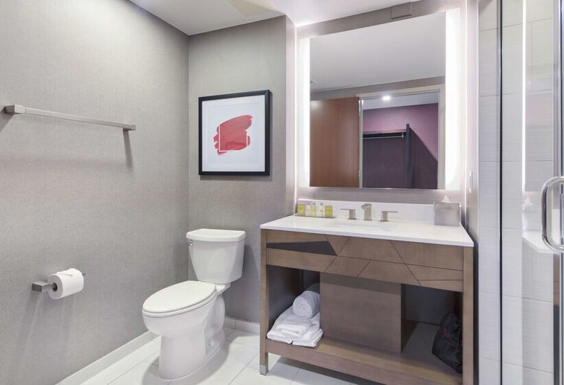 호텔 Doubletree By Hilton Raleigh Cary