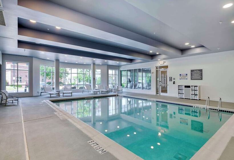 호텔 Doubletree By Hilton Raleigh Cary