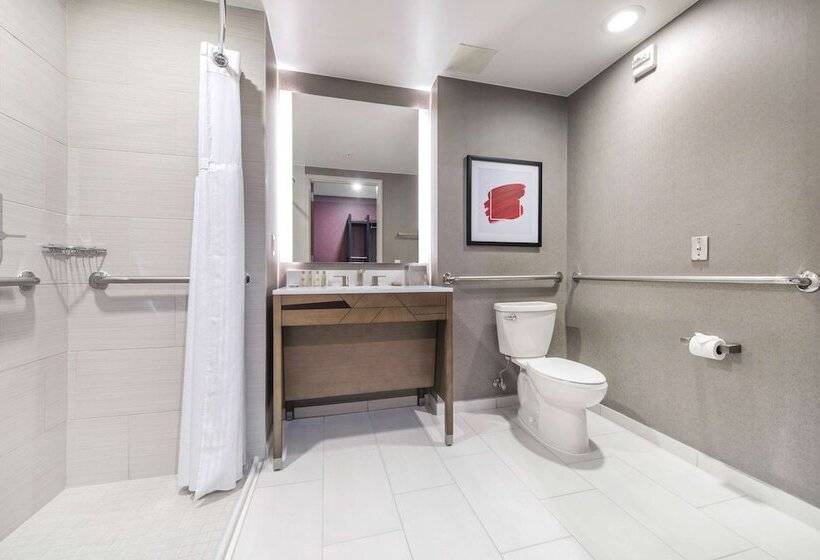 호텔 Doubletree By Hilton Raleigh Cary