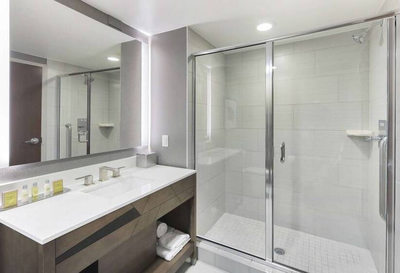 호텔 Doubletree By Hilton Raleigh Cary