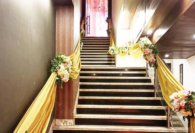 فندق Ds Clarks Inn Gurgaon