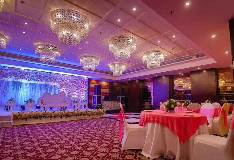 فندق Ds Clarks Inn Gurgaon