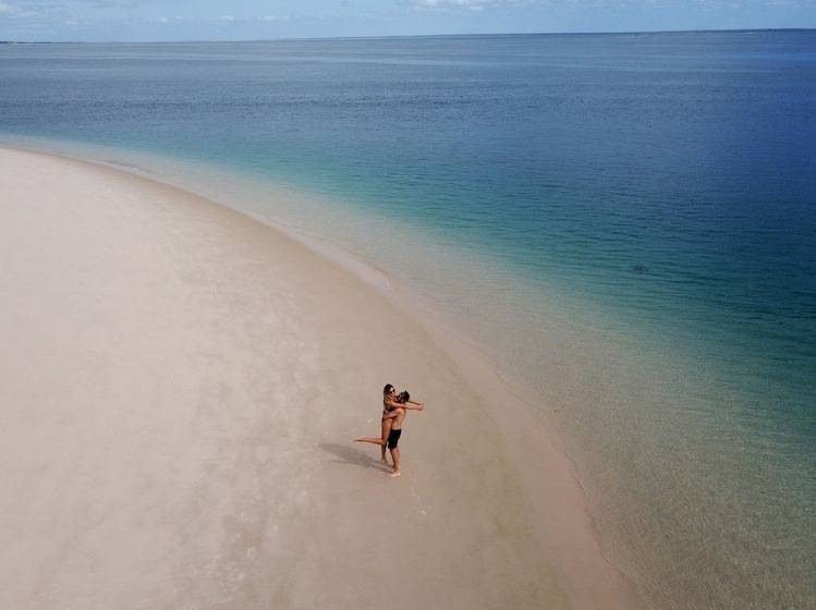 酒店 Dugong Beach Lodge