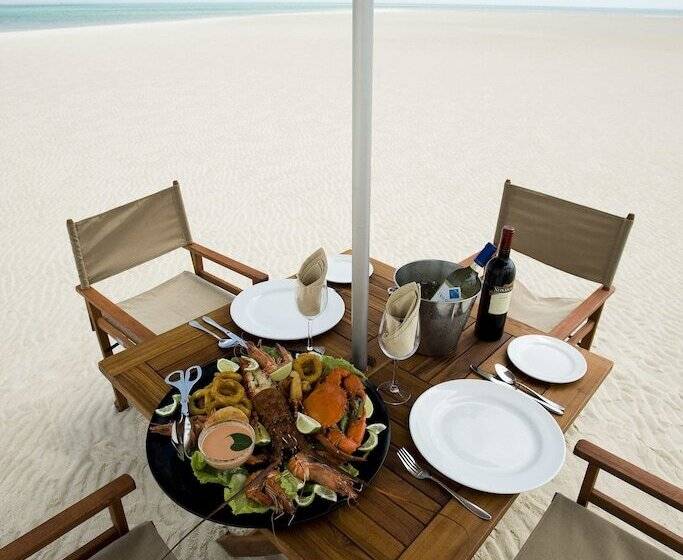 酒店 Dugong Beach Lodge