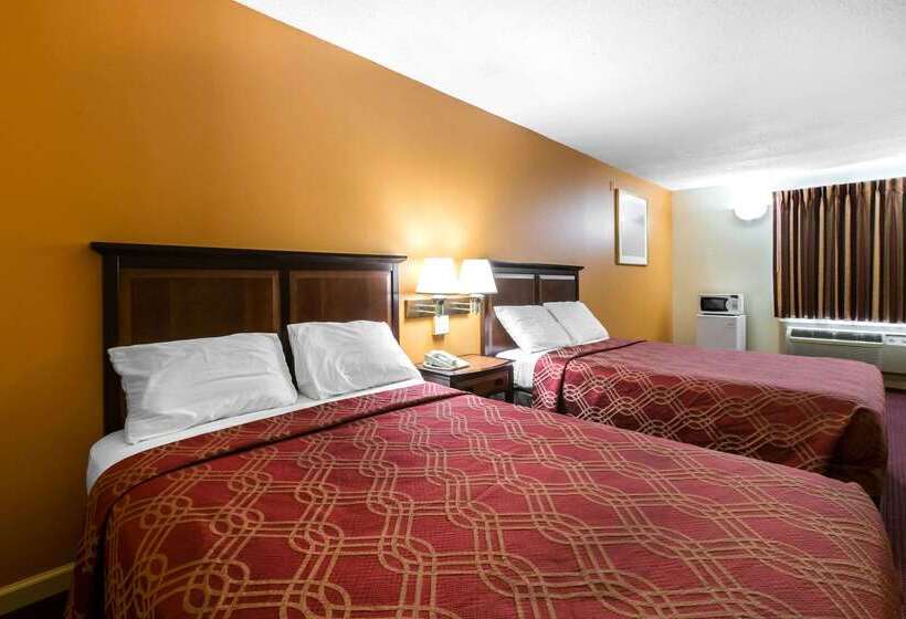 فندق Econo Lodge At Six Flags