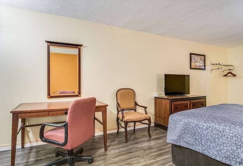 酒店 Econo Lodge At Six Flags