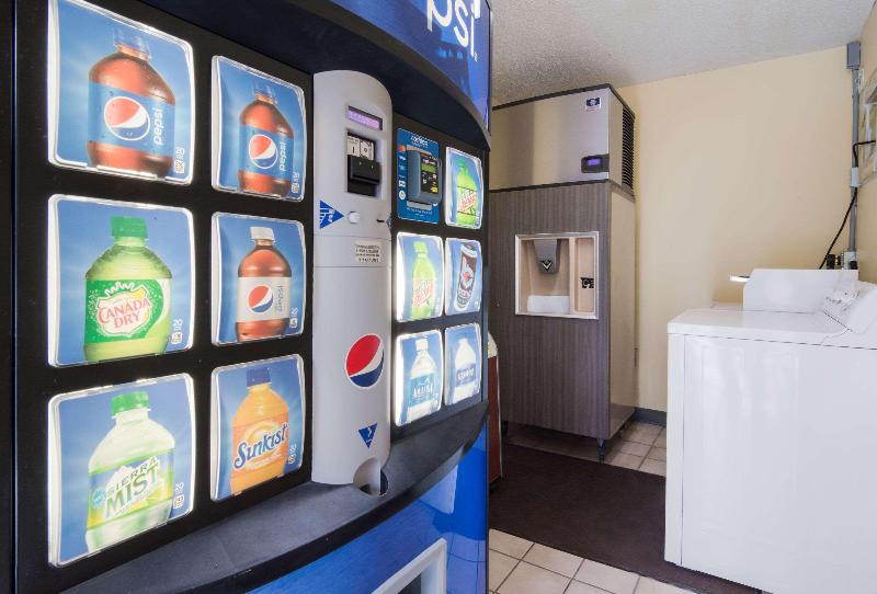 فندق Econo Lodge Battleboro  Rocky Mount I95