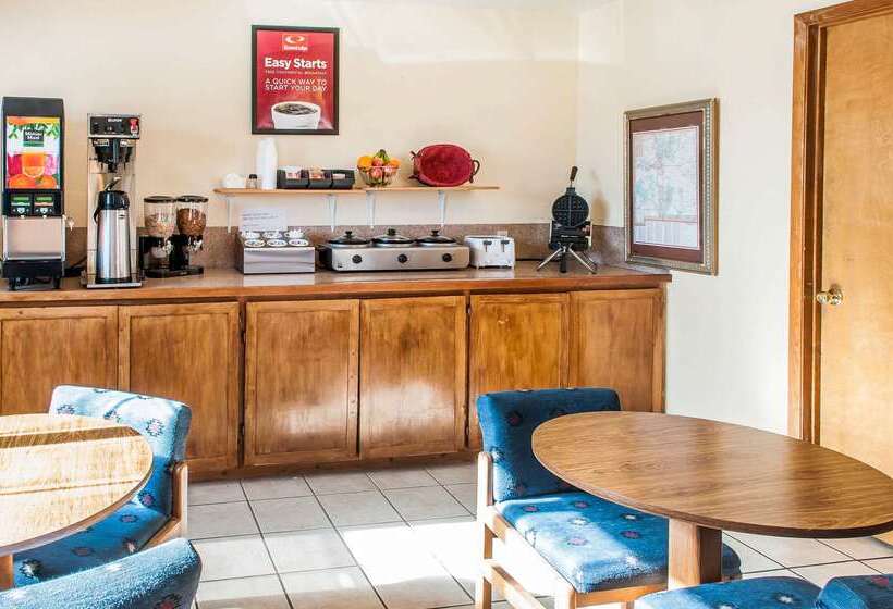 فندق Econo Lodge