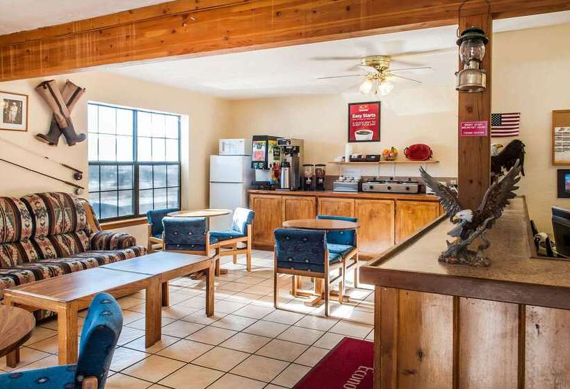 فندق Econo Lodge