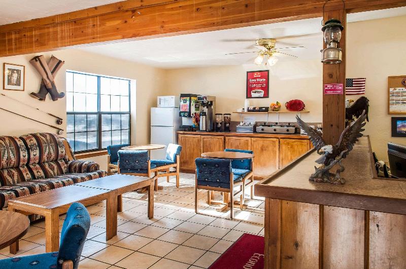 فندق Econo Lodge