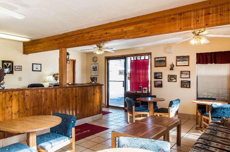 فندق Econo Lodge