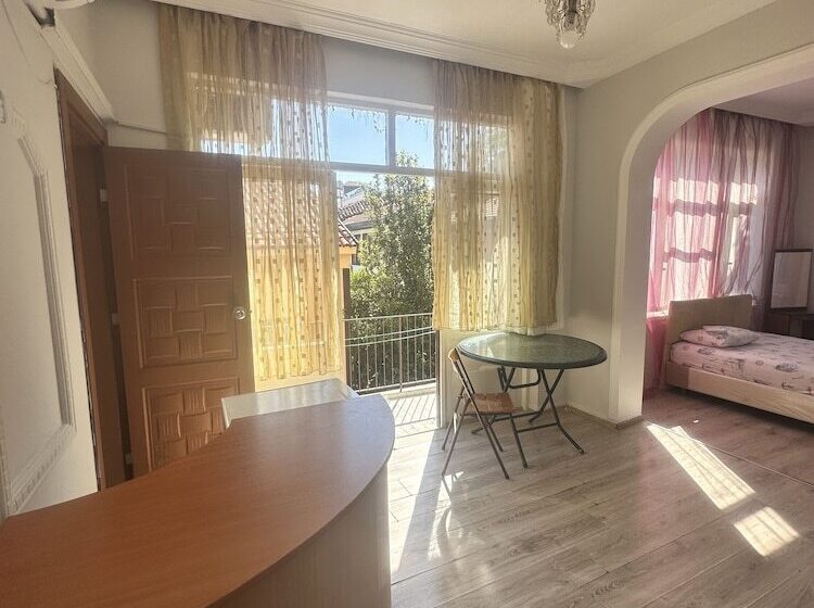 هتل Erkal Pension