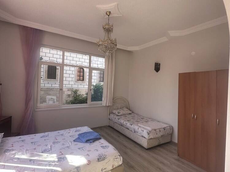 هتل Erkal Pension