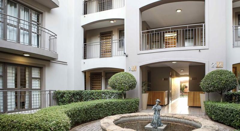 هتل Faircity Grosvenor Gardens