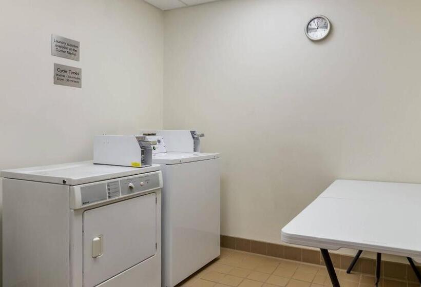 فندق Fairfield Inn & Suites By Marriott Commerce