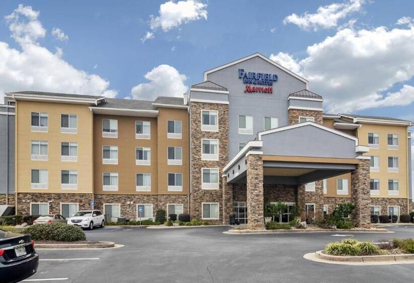 فندق Fairfield Inn & Suites By Marriott Commerce
