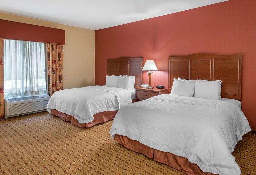 فندق Hampton Inn & Suites Arcata
