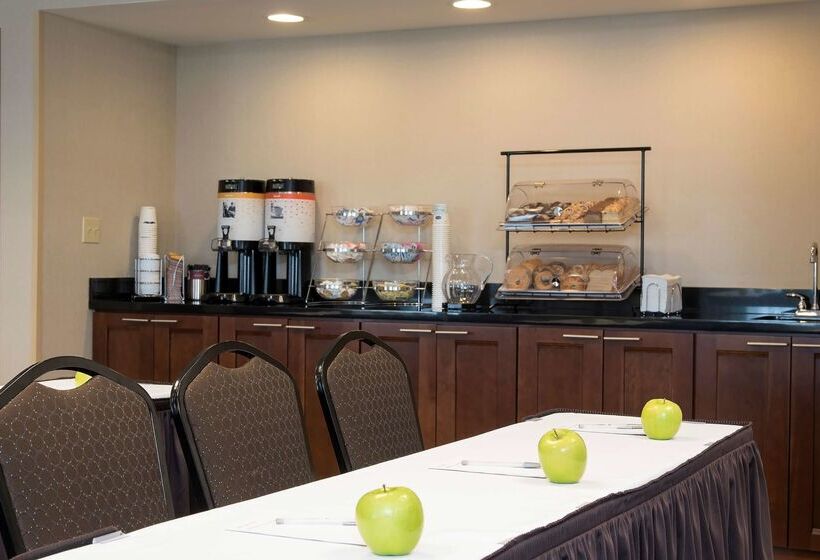 فندق Hampton Inn & Suites Crawfordsville