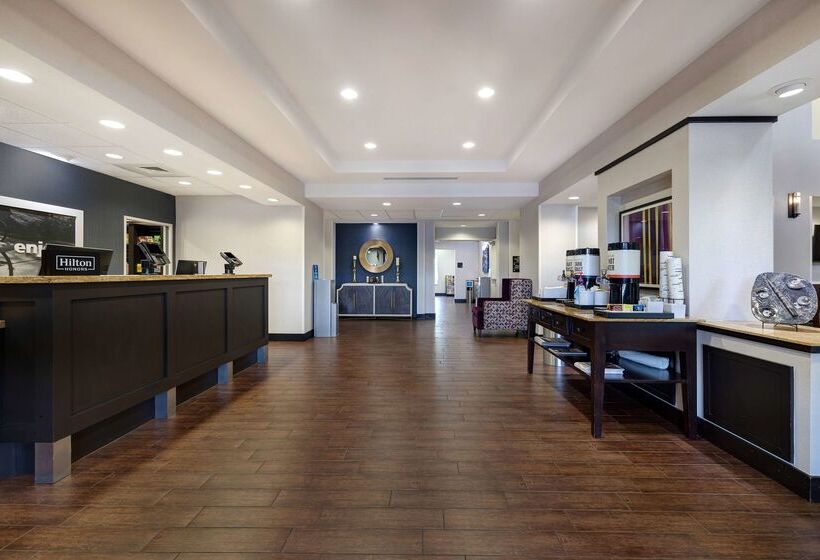 בית מלון כפרי Hampton Inn & Suites San Luis Obispo