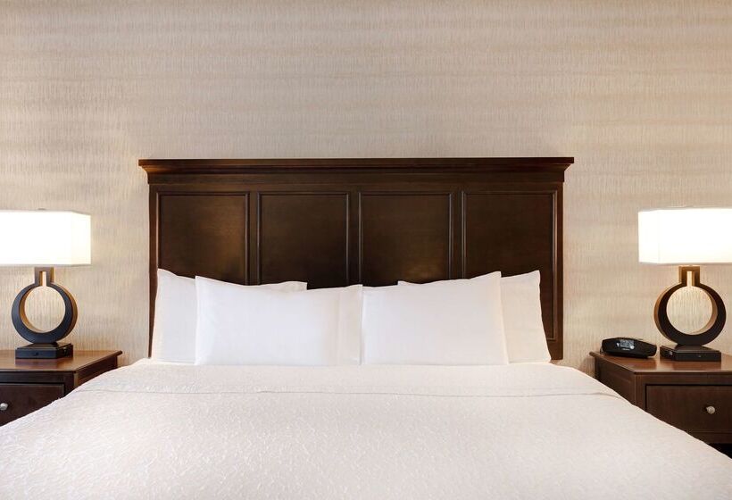 בית מלון כפרי Hampton Inn & Suites San Luis Obispo
