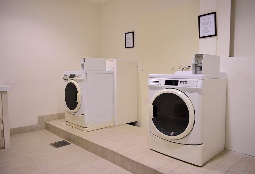 فندق Hampton Inn By Hilton Ciudad Del Carmen Campeche