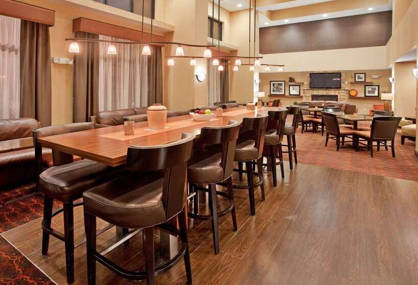 فندق Hampton Inn & Suites Aberdeen