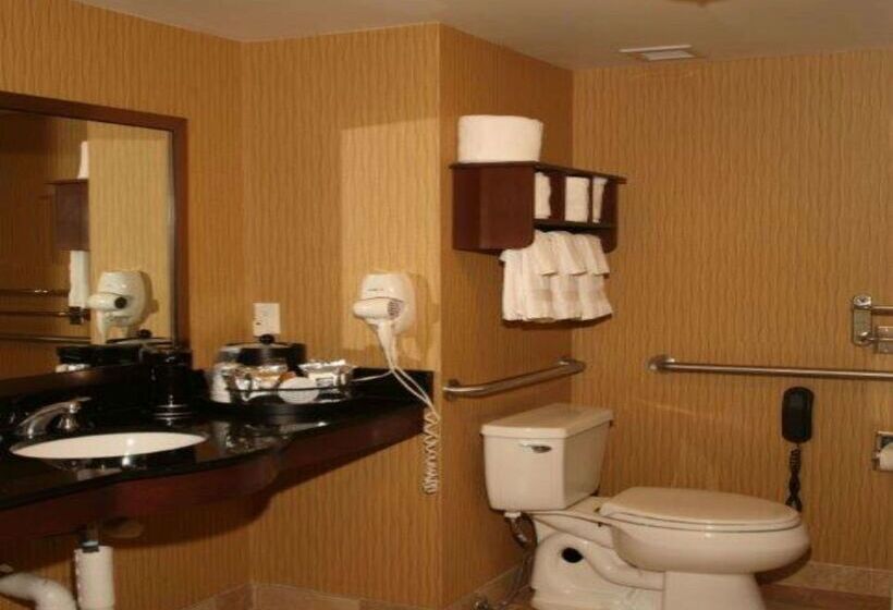 فندق Hampton Inn & Suites Aberdeen