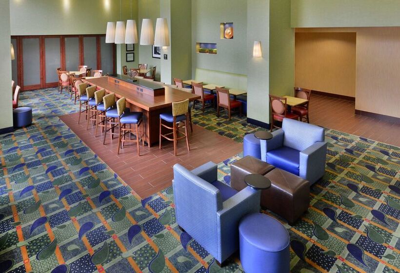 ホテル Hampton Inn & Suites Durham/north I85