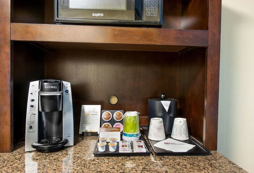 בית מלון כפרי Hilton Garden Inn Columbia Northeast