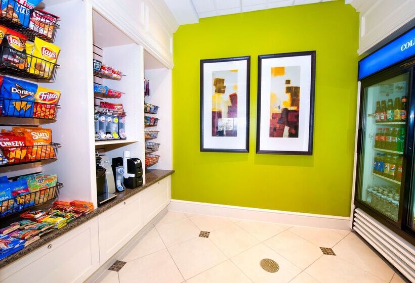 هتل Hilton Garden Inn Columbia Northeast