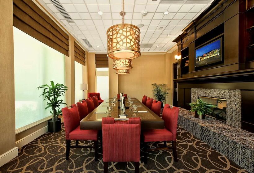 בית מלון כפרי Hilton Garden Inn Columbia Northeast