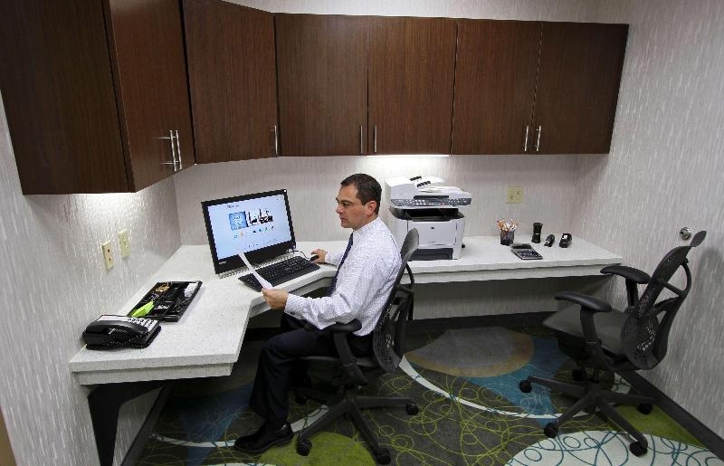 בית מלון כפרי Hilton Garden Inn Covington