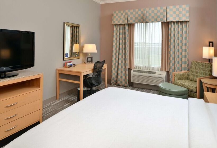 בית מלון כפרי Hilton Garden Inn Denton