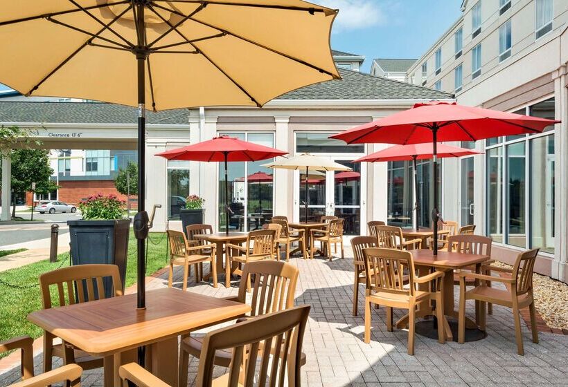 Отель Hilton Garden Inn Dulles North