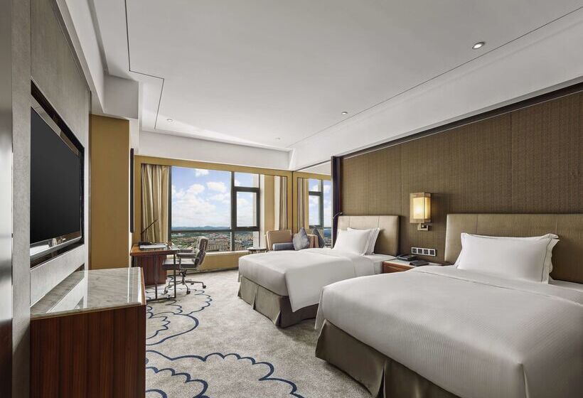 Отель Hilton Zhongshan Downtown