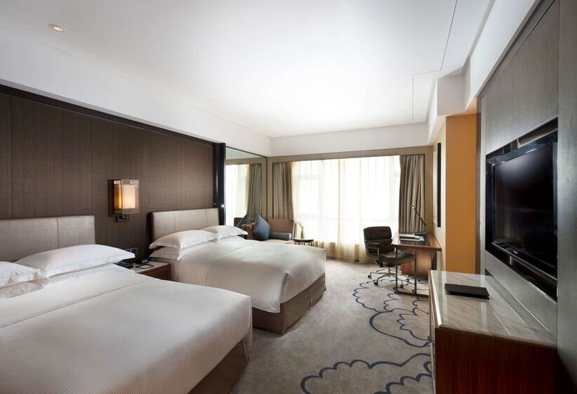 Отель Hilton Zhongshan Downtown