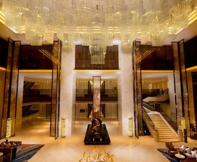 Отель Hilton Zhongshan Downtown