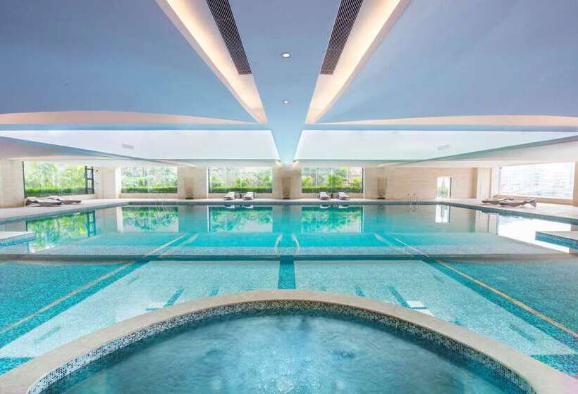 Отель Hilton Zhongshan Downtown