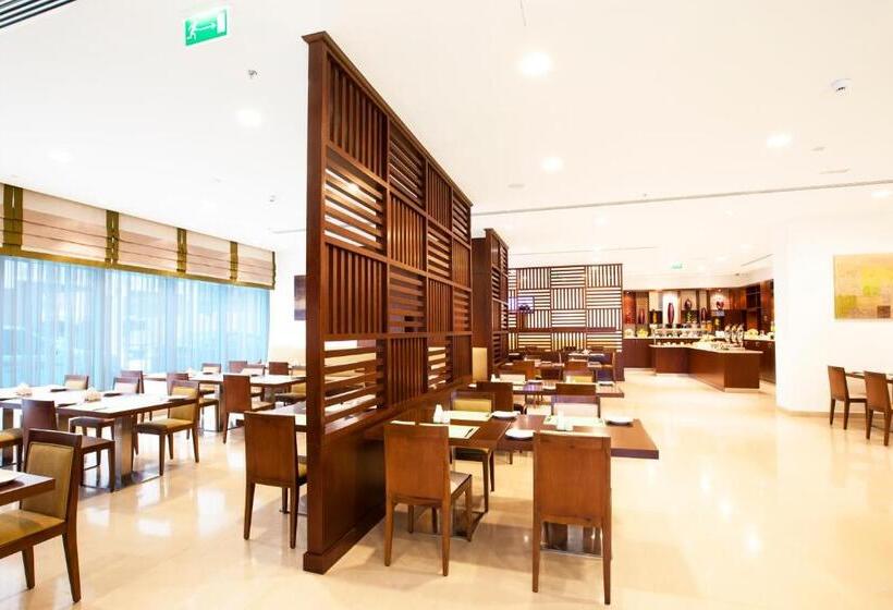 هتل Holiday Bahrain