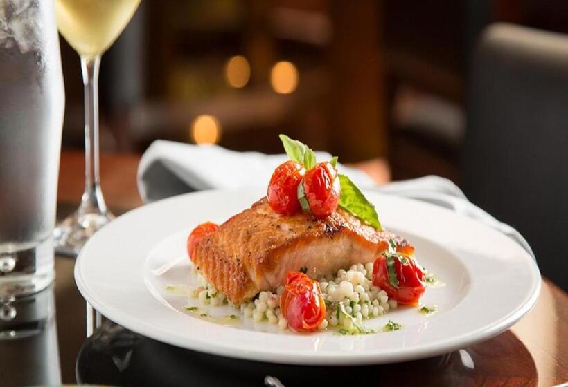 هتل Holiday Bahrain