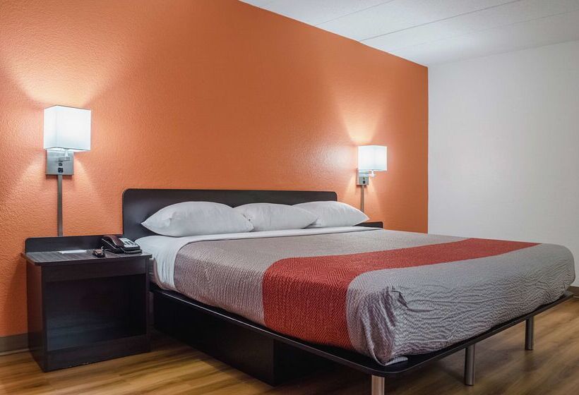 فندق Holiday Inn Express Boston Brockton, An Ihg