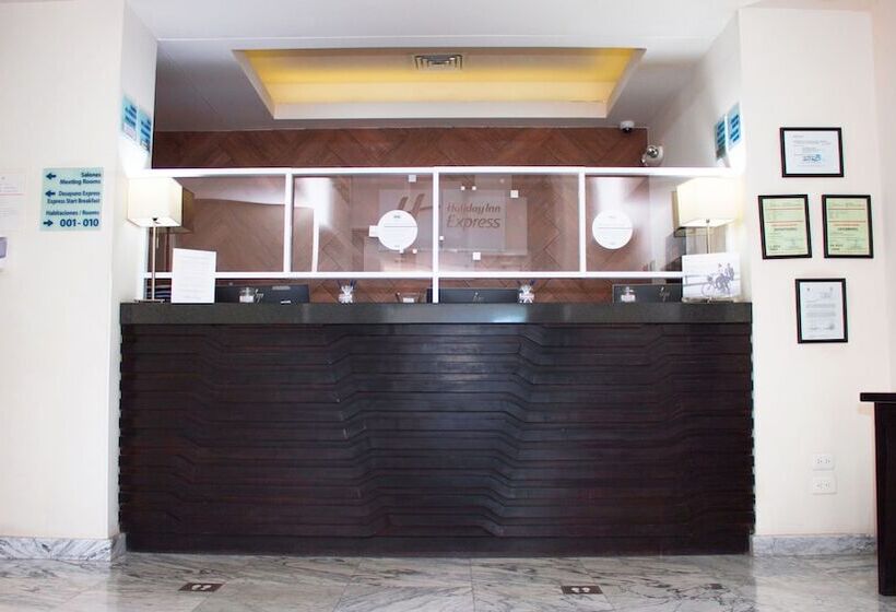 בית מלון כפרי Holiday Inn Express Guaymas, An Ihg