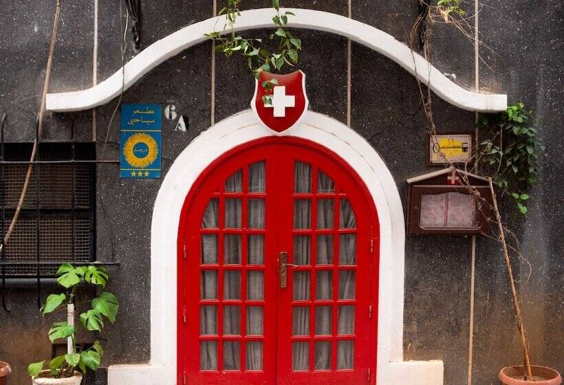 هتل Hôtel Suisse