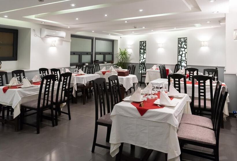 هتل Hôtel Suisse